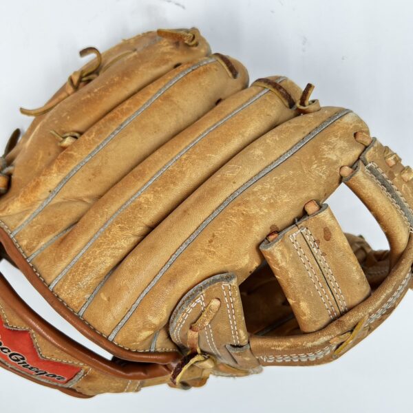 Baseball gloves - Image 4