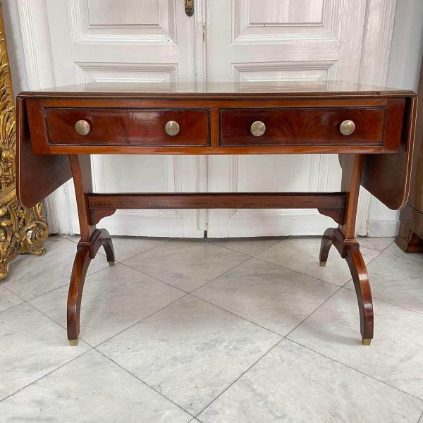 English table - Image 2