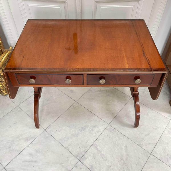English table - Image 17