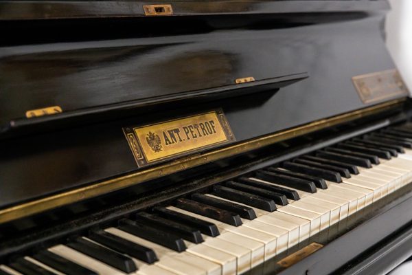 Pianino petrof2