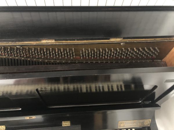 Pianino petrof7